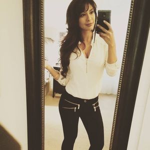 Meet your Posher, Constance