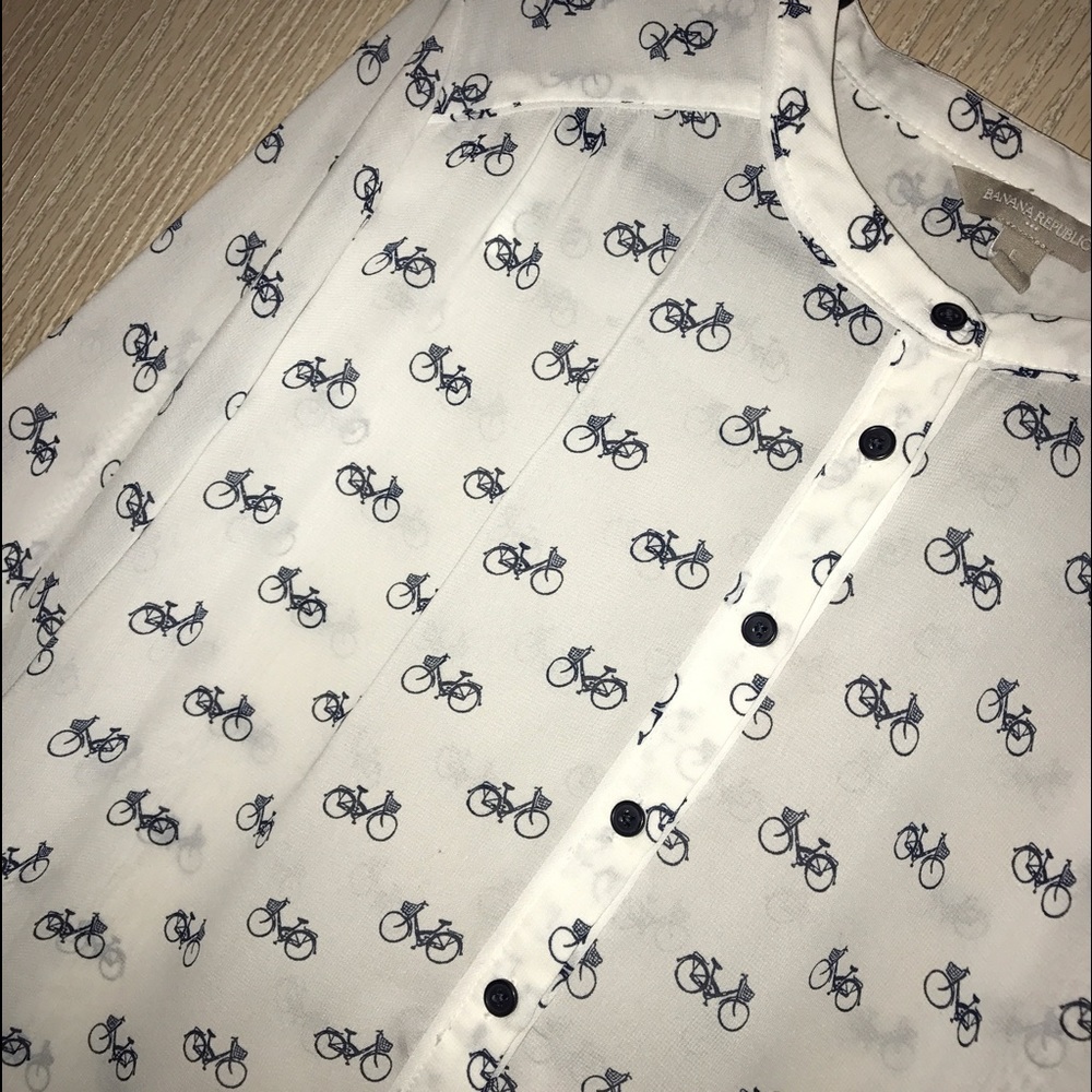 Banana Republic blouse