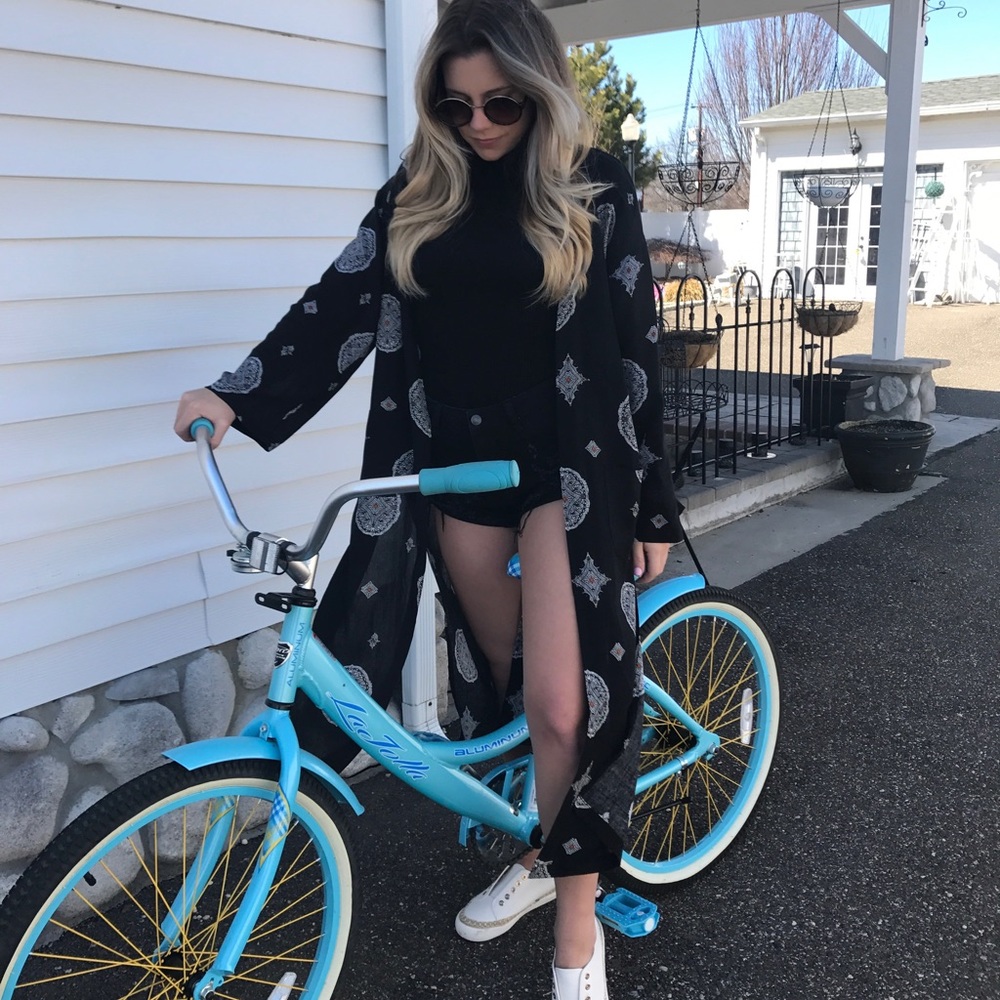 SO ||| Kellie Kimono