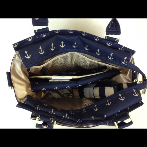 NWT Commodore Be Classy Ju-Ju-Be diaper tote bag - Picture 3 of 4