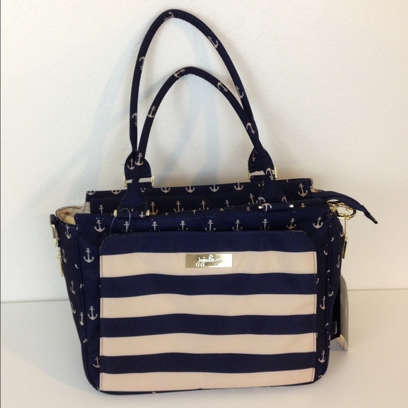 ju-ju-be Handbags - NWT Commodore Be Classy Ju-Ju-Be diaper tote bag