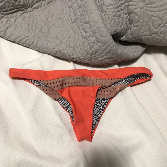 Acacia Pavils Bottom in Mango - Picture 2 of 2