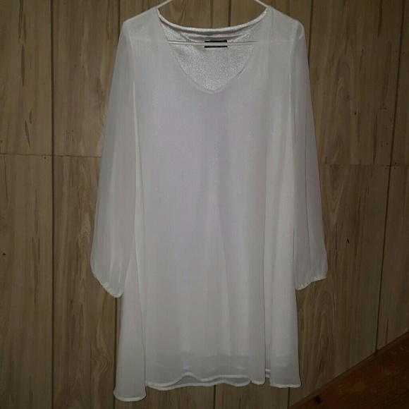 Blouse - Picture 2 of 3