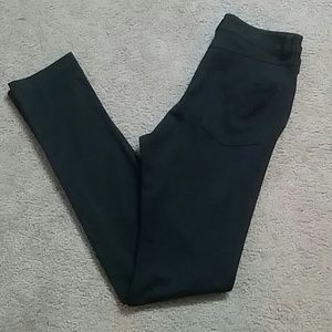 NWT Kardashian kollection leggings.