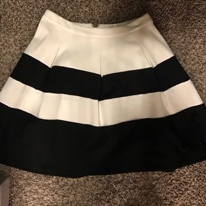NWOT EXPRESS Skater skirt