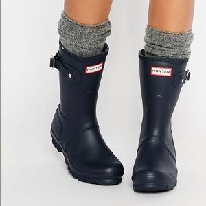 Hunter Boots Short Matte Navy Blue