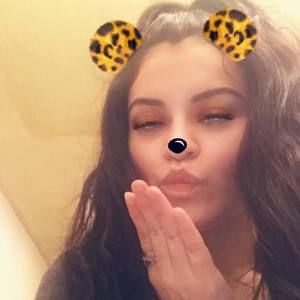 Meet your Posher, Natasha