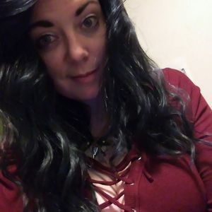 Meet your Posher, Hayley