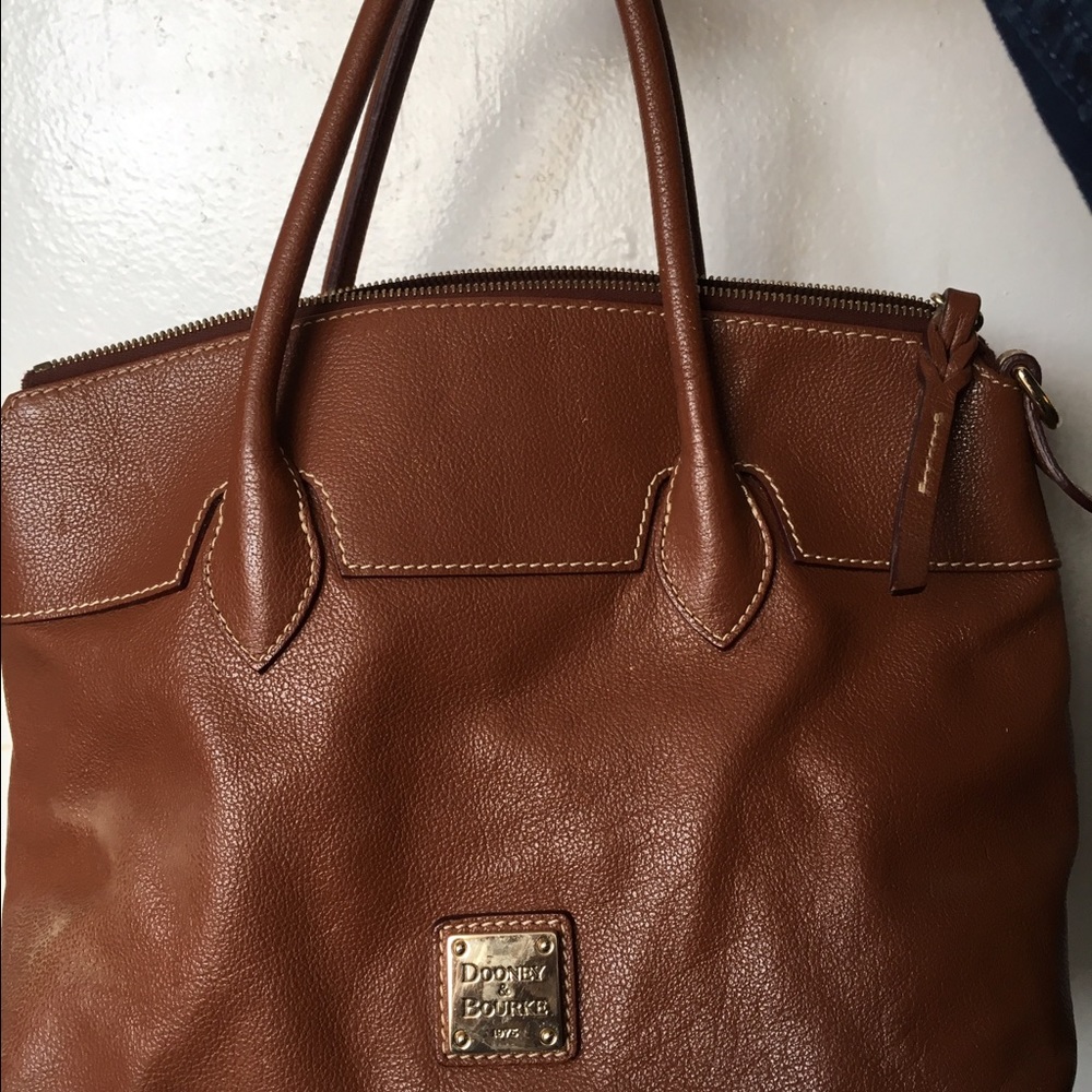 Dooney & Bourke