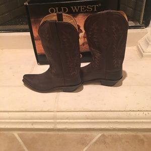 Old west cowgirl boots size 7