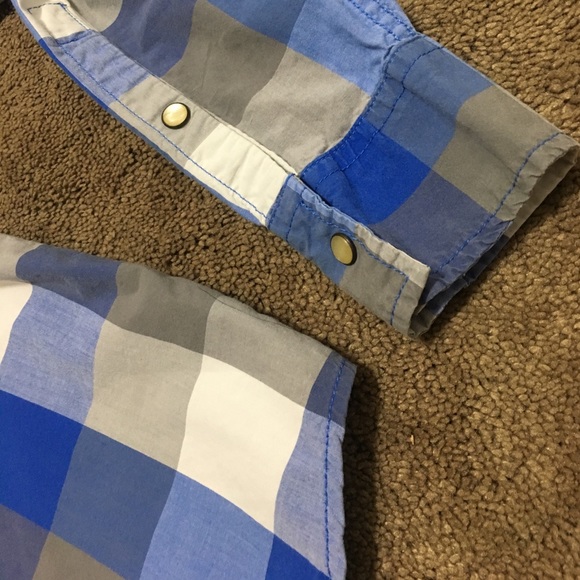 Hollister Button down Shirt - Picture 3 of 5