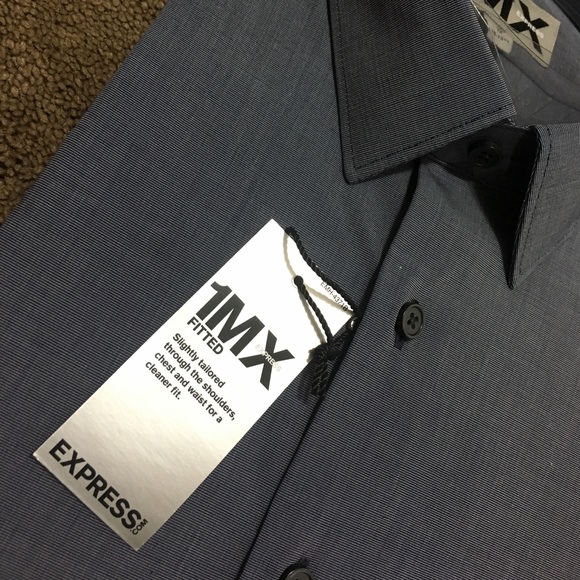 Express Fitted Shirt - Picture 4 of 7