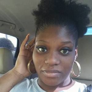 Meet your Posher, Regina