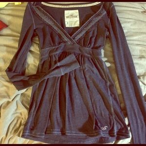 ✅3 for $15✅Hollister baby doll tee small