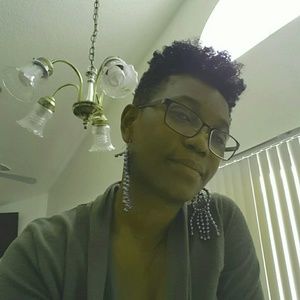 Meet your Posher, Emem