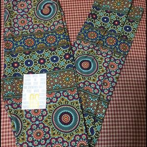 BNWT OS LuLaroe leggings