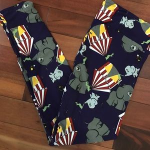 Lularoe NEW TALL AND CURVY LEGGINGS