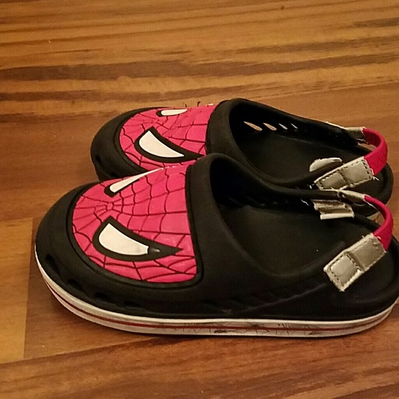 Marvel Spider-Man clogs. Size 12m - Picture 3 of 7