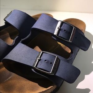 Navy blue Birkenstock!