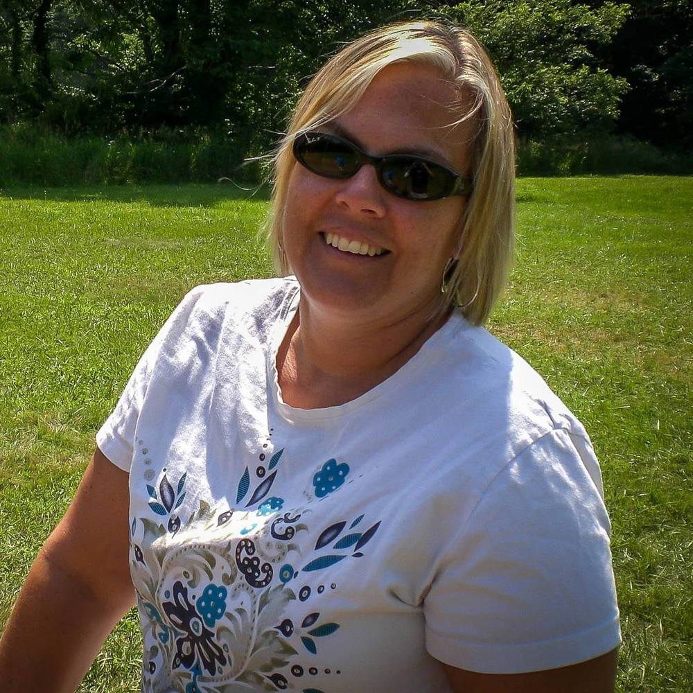 Meet your Posher, Hilary