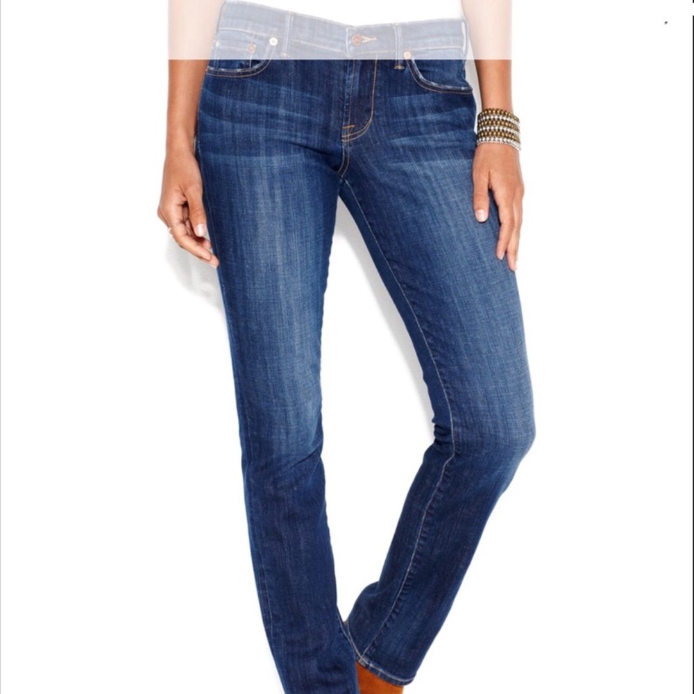 LUCKY •Like New• Sweet n Straight Sz 10