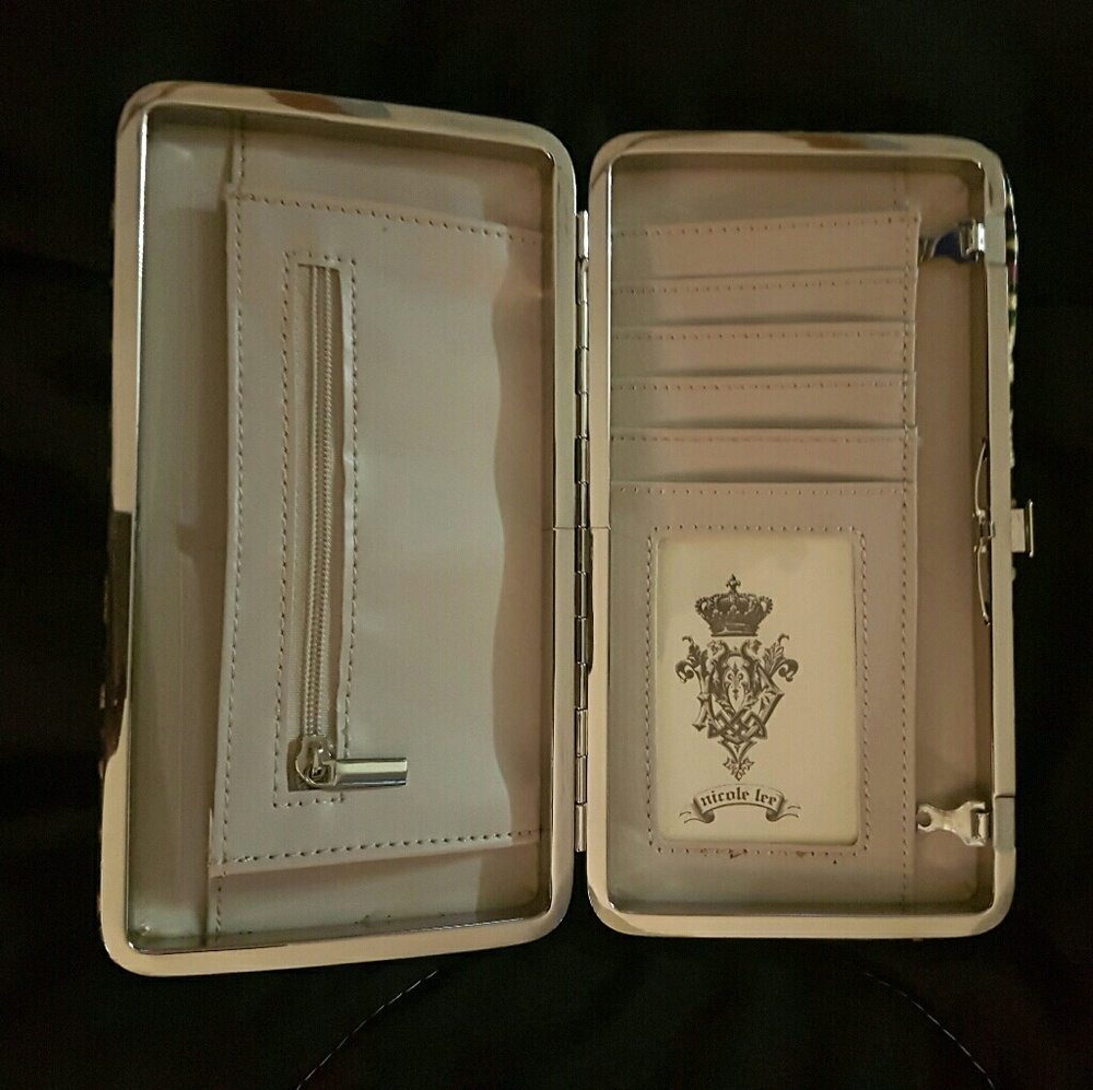 wallet - Picture 2 of 2