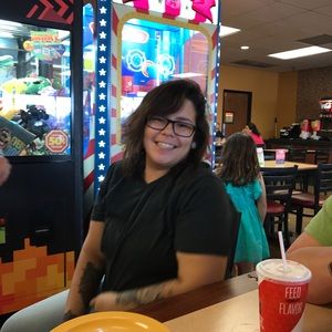 Meet your Posher, Sabrina