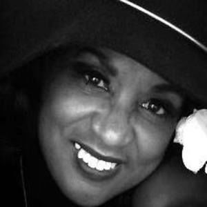 Meet your Posher, Sherry