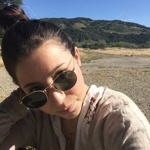 Meet your Posher, Sara