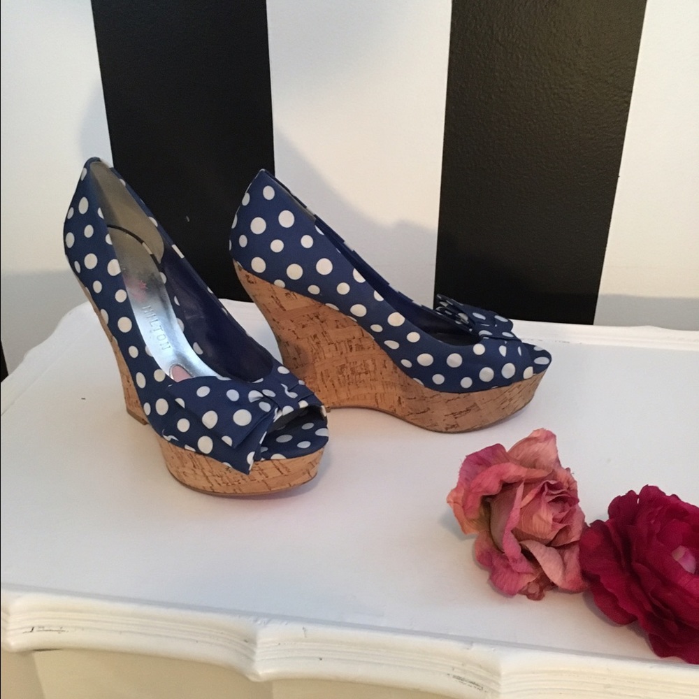 Paris Hilton Polka Dot Wedges. So cute!