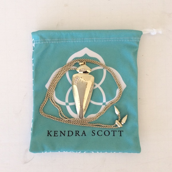Kendra Scott Jewelry - Kendra Scott necklace Kendra Scott Jewelry - Kendra Scott necklace