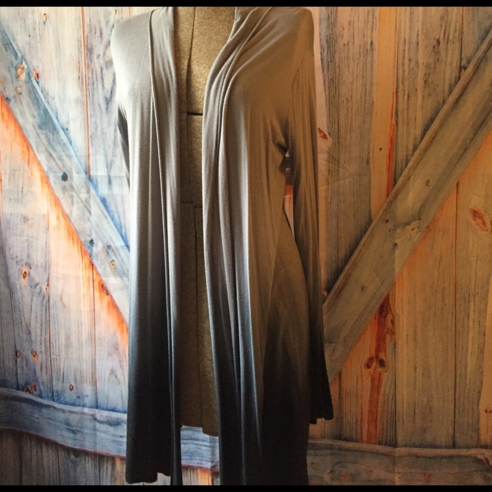 Long Gray to Black Ombré Cardigan