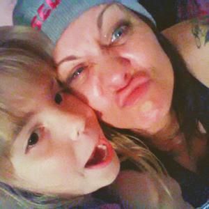 Meet your Posher, Shawna