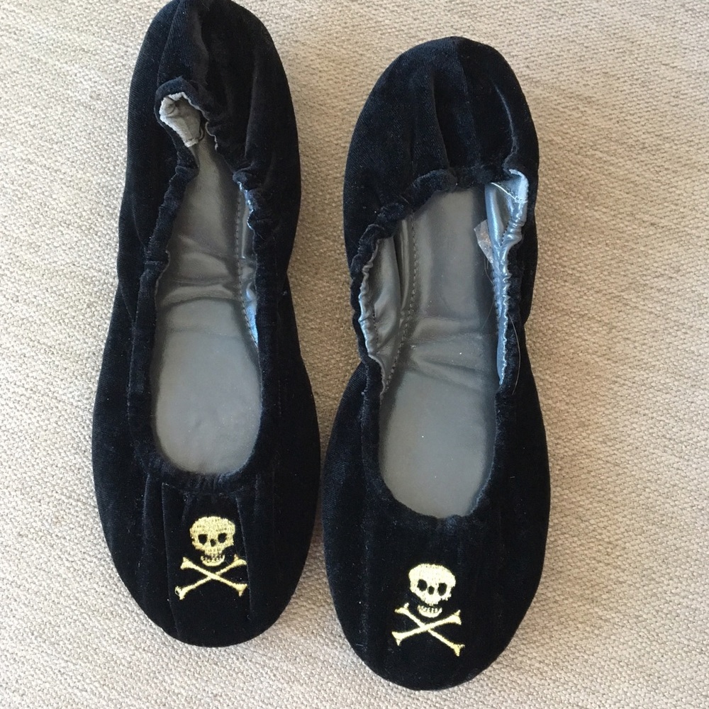 Black Velvet Skull Folding Ballet Slippers