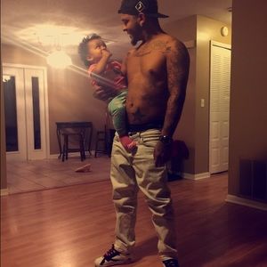 Meet your Posher, Mondo