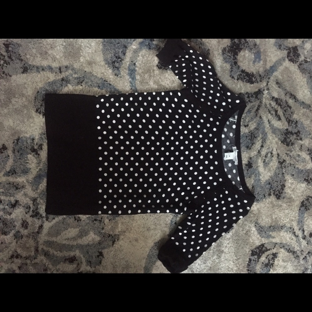 White House black market sweater size med
