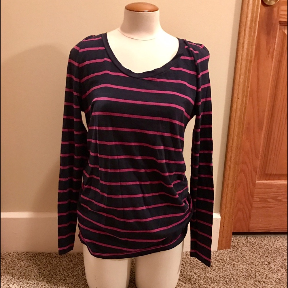 Maternity long sleeve top