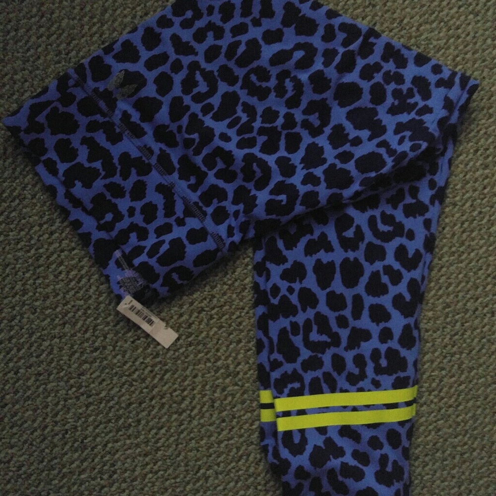 NWT Victoria's secret yoga pants XL