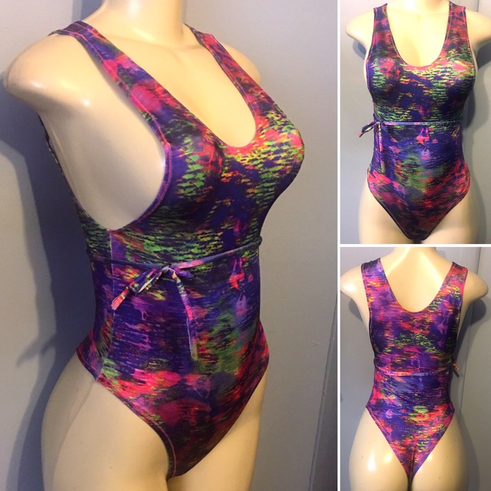 Low cut side boob Onepiece Swimsuit