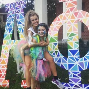 Meet your Posher, Lexi