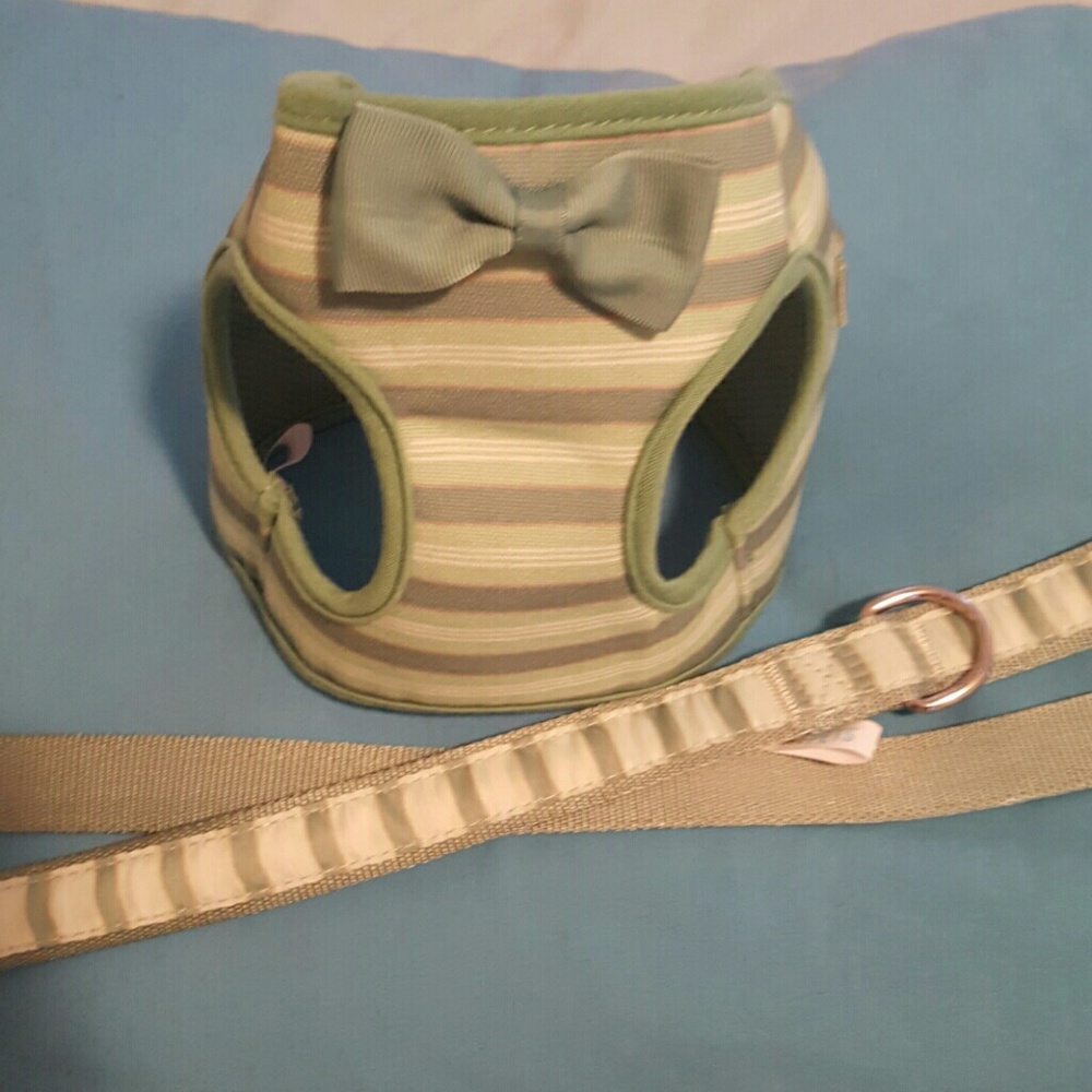 NNT Martha Stewart pets dog harness and leash!!