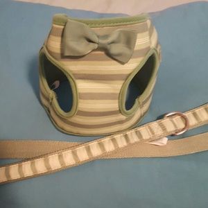 NNT Martha Stewart pets dog harness and leash!!
