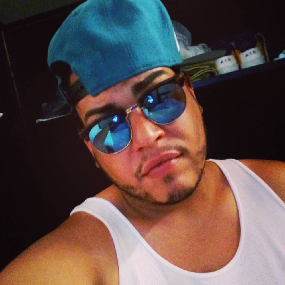 Meet your Posher, Josue