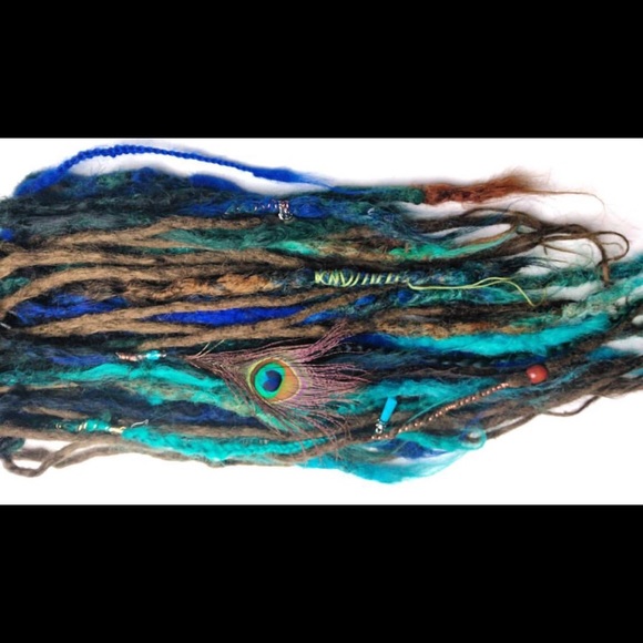 Peacock dreads