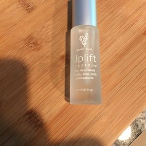 Younique uplift eye serum. New! Thick and clear