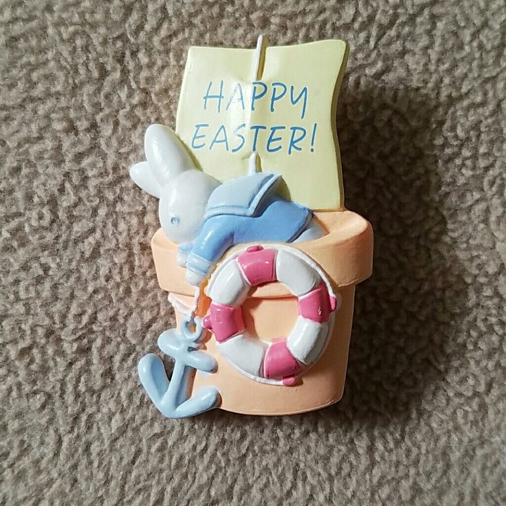 Hallmark Easter Pin