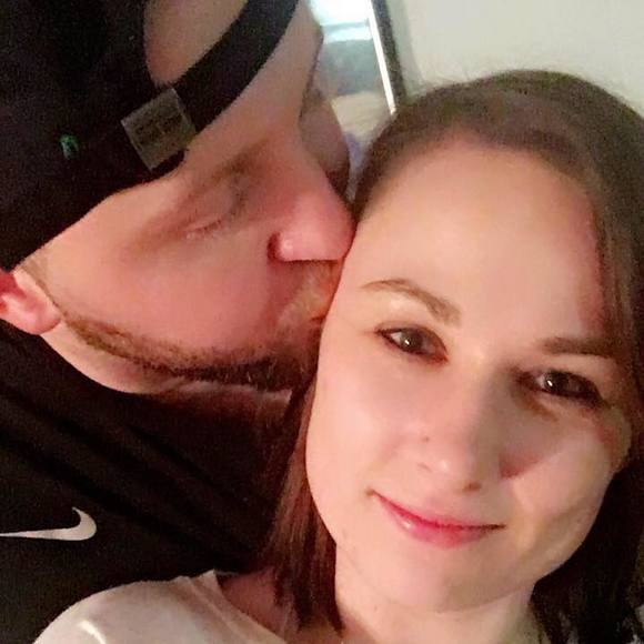 Meet your Posher, Joanna - Picture 1 of 1