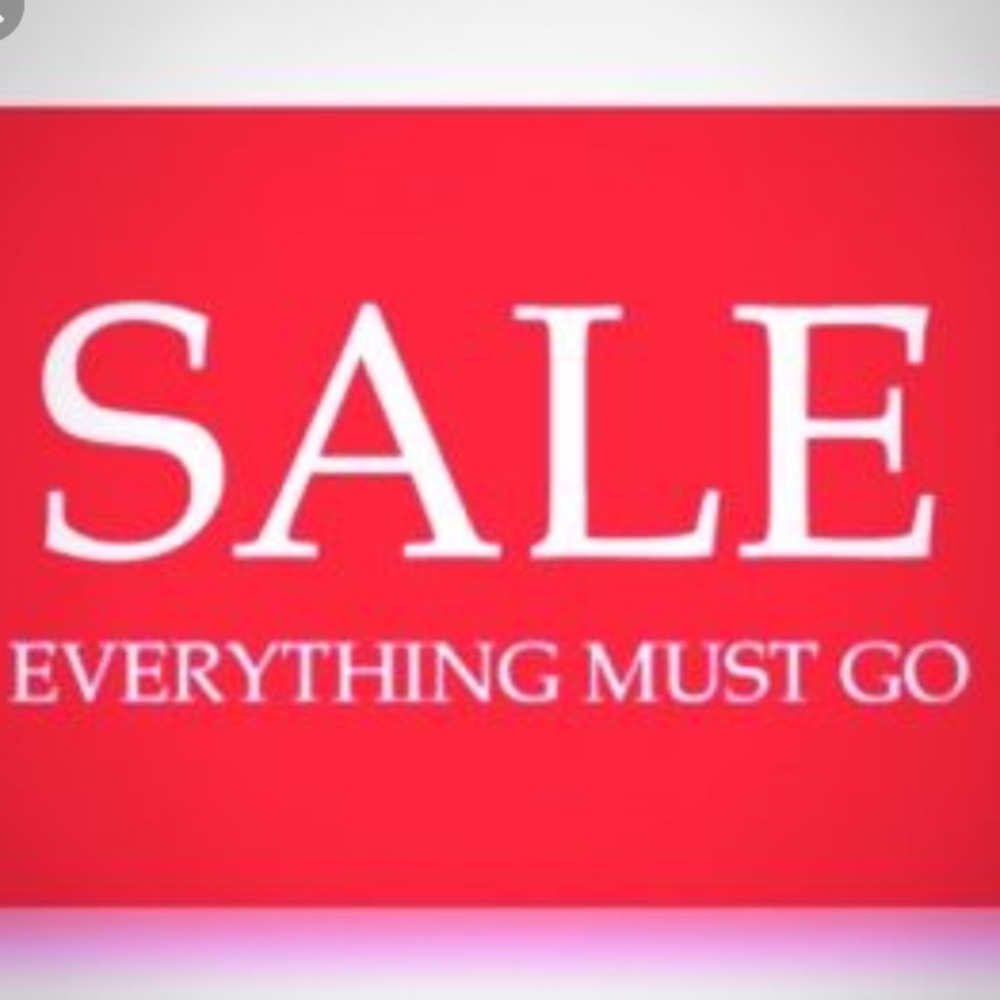 Moving sale ! Selling everything !