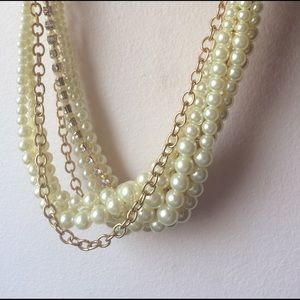 Pearl gold diamond rhinestone statement necklace