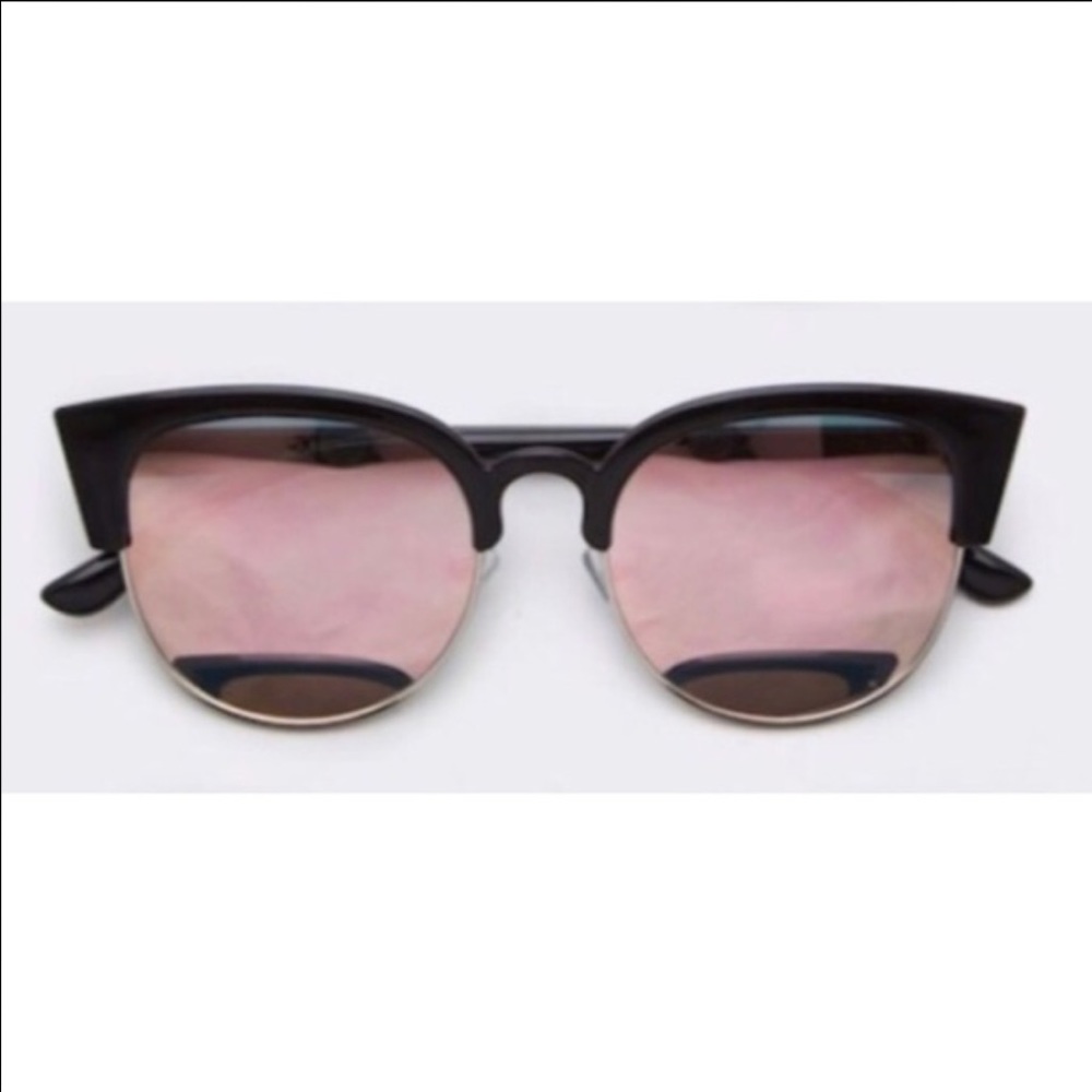 🎉SALE🎉Wila sunglasses